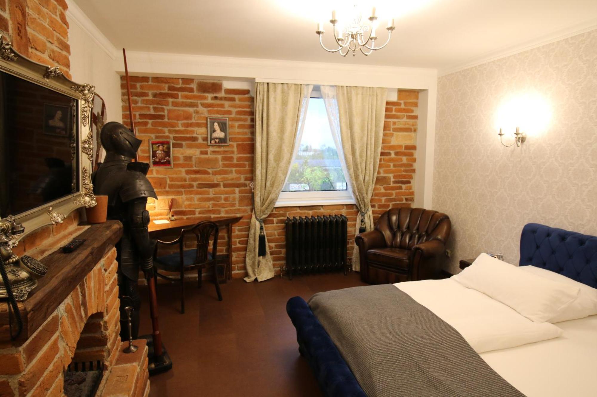 Hotel Freizeittempel Wiener Neustadt Esterno foto
